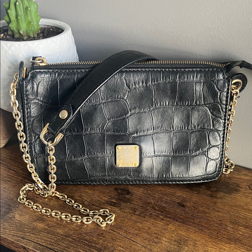 Mcm Black Croc-Embossed Crossbody Bag With Gold Chain